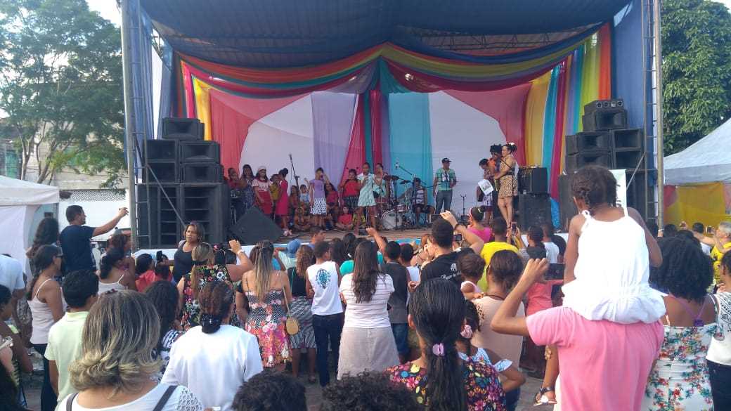 Feira Literária Camacan